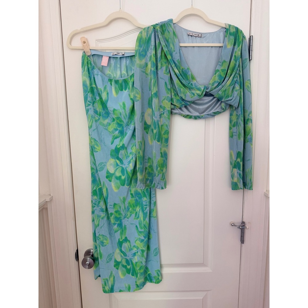 Third Form Sky Plisse Floral Two Piece Set Crop Top Maxi Skirt Blue Green 4 6 - Picture 4 of 9